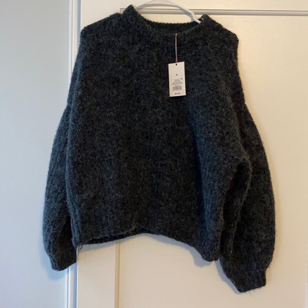 NWT a new day sweater